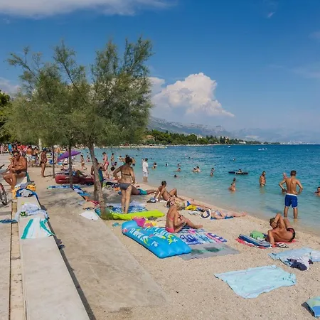 Seafront Apartments Karlo Kastela Exterior photo
